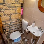 Vikendica Gorgeous In With Kitchen Zelengrad