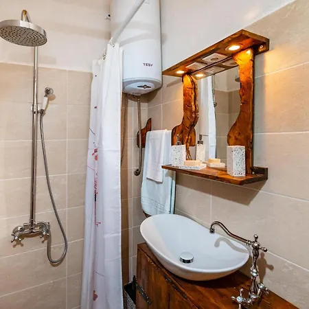 Vakantiehuis Gorgeous In With Kitchen *