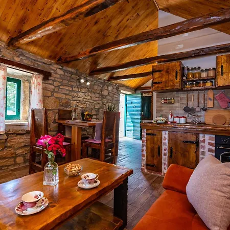Nyaraló Gorgeous In With Kitchen *