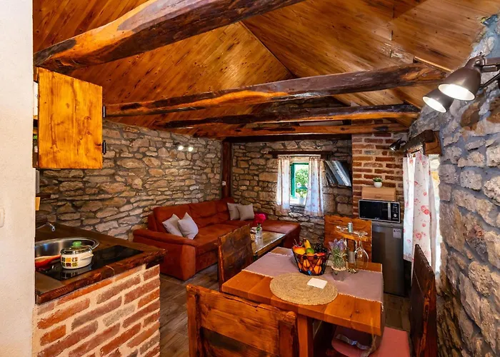 Gorgeous In With Kitchen * Zelengrad